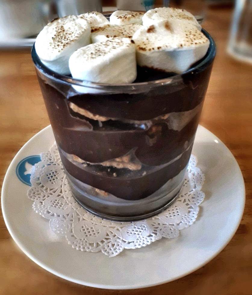 Banoffee in 10 Dove Street Confectionery in Cebu City