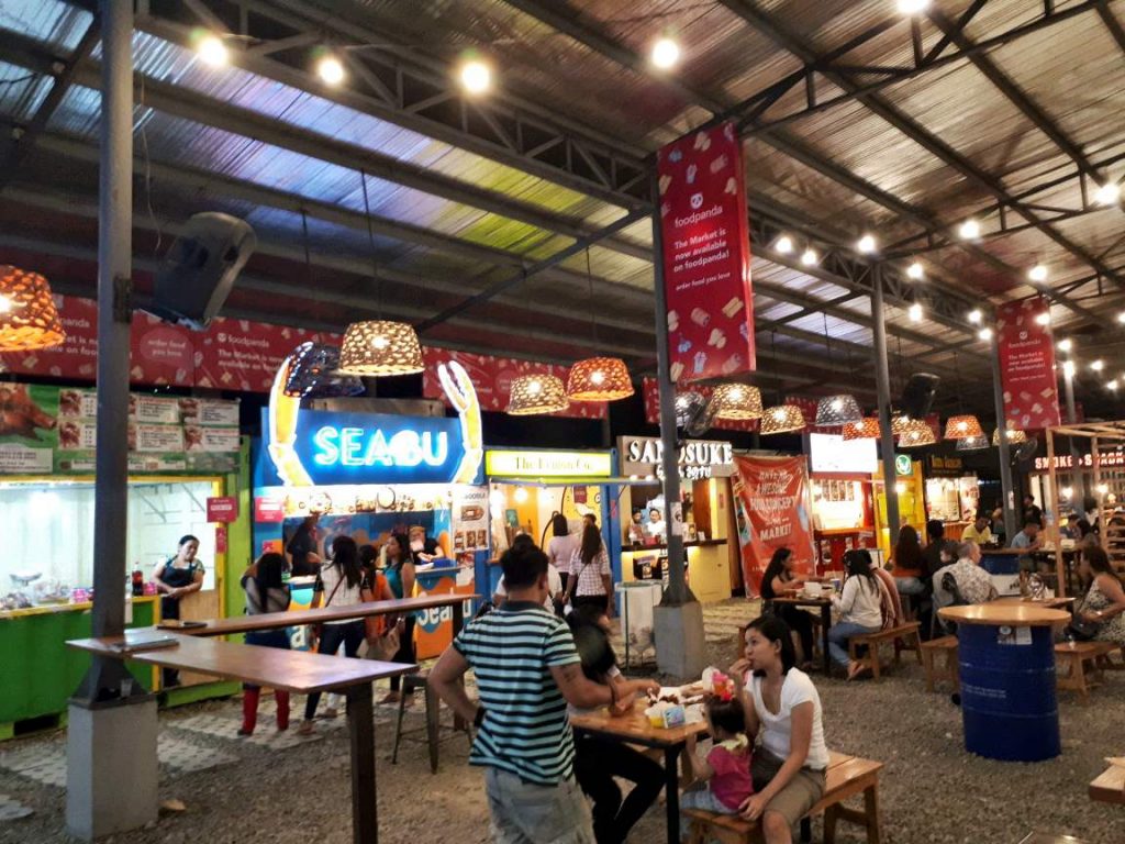 The food stalls in The Market by Sugbo Mercado