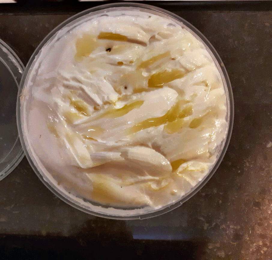 Labneh cheese with olive oil