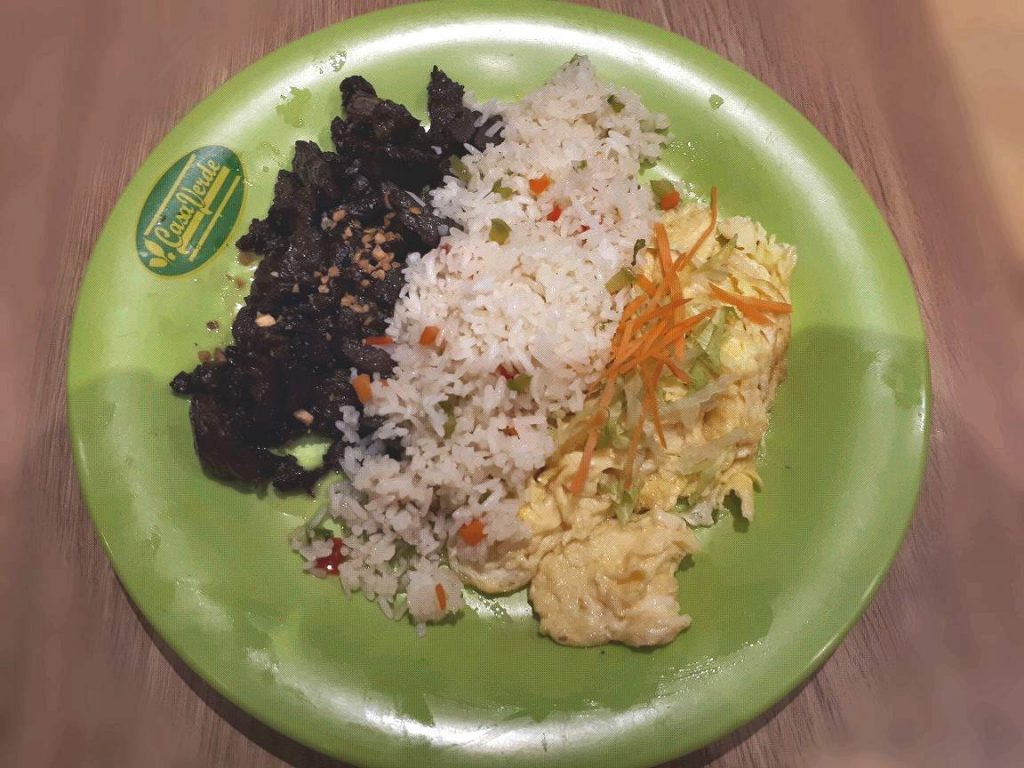 Tenderloin Tips and Eggs in Casa Verde Cebu