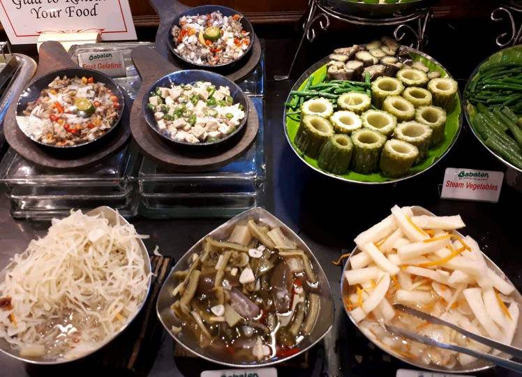 Vegetable and Sisig in Cabalen Restaurant