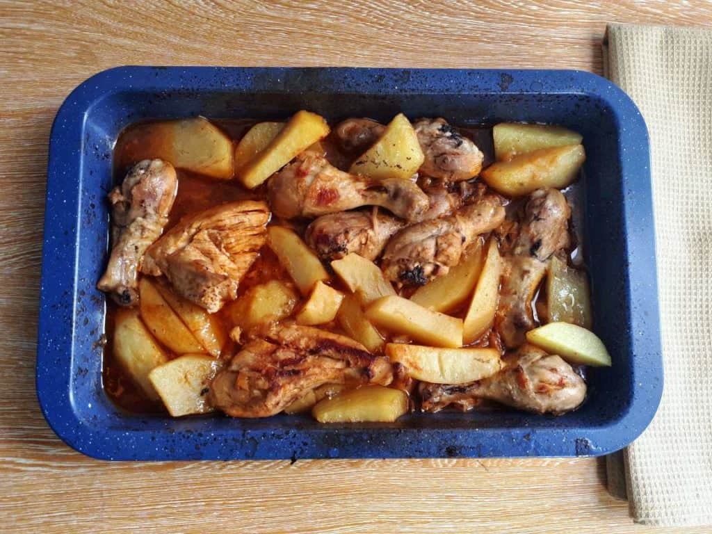 Baked Chicken and Potatoes with Tomato Sauce